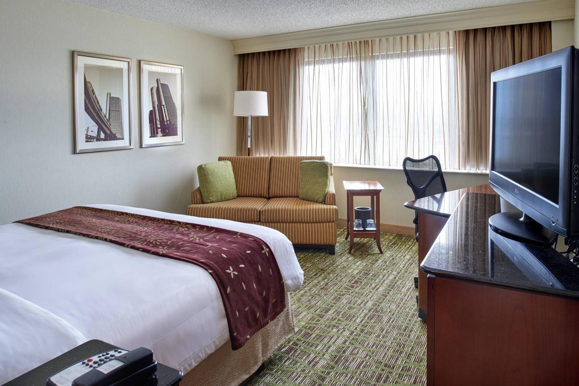 Detroit Marriott Livonia Hotel Kültér fotó